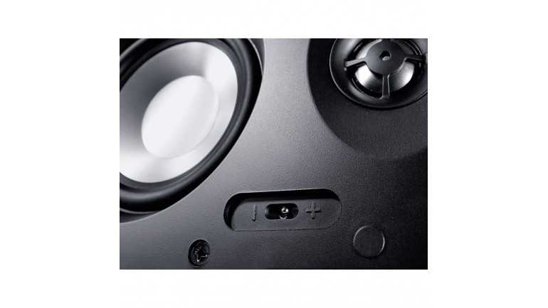 InWall 845 LCR